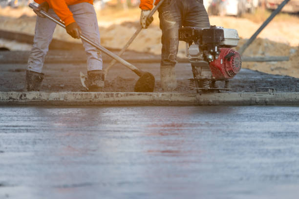 Concrete Walkway Installation in DE